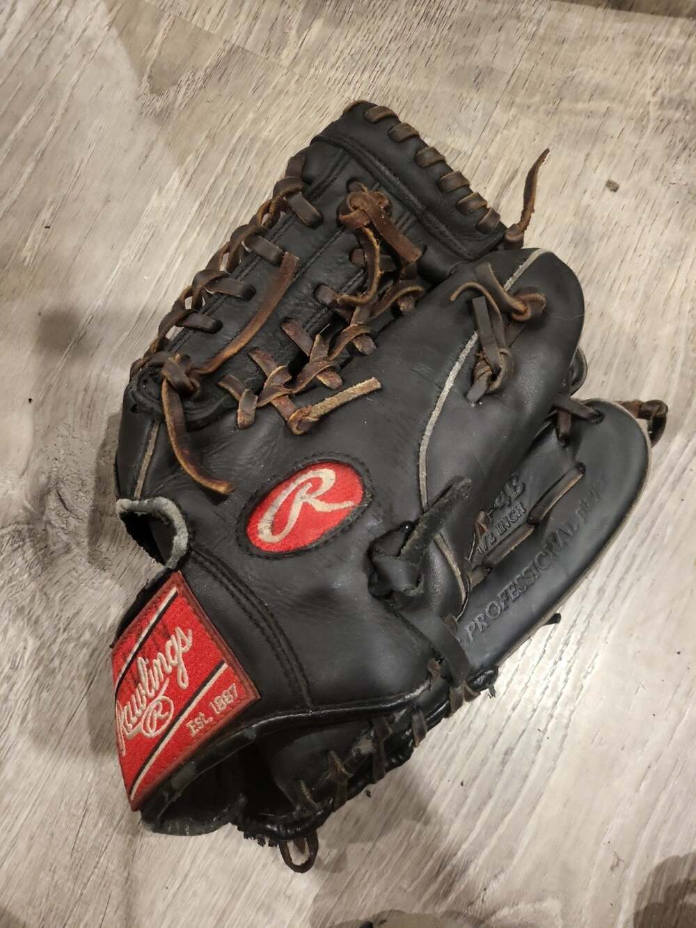 Rawlings Gamer 11-1/3” Glove